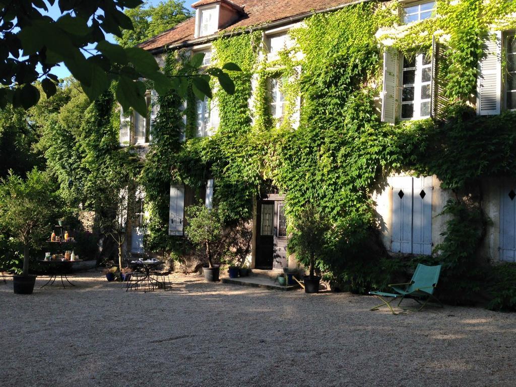 Les Chambres D'Hotes Du Bois Joli Semur-en-Auxois Exterior photo